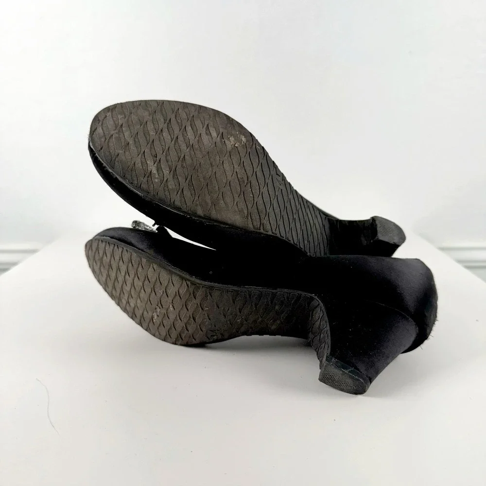 Kenneth Cole Reaction Kids Black Satin‎ Rhinestone Bow Heels Girls Dress Shoes